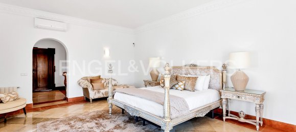 Villa de 5 dormitorios en Cádiz, Spain No. 26952 13