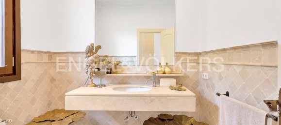 Villa de 5 dormitorios en Cádiz, Spain No. 26952 44