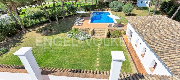 Villa de 5 dormitorios en Cádiz, Spain No. 26952 16