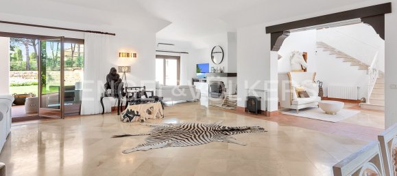 Villa de 5 dormitorios en Cádiz, Spain No. 26952 35