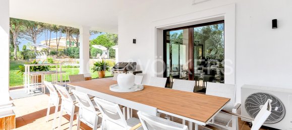 Villa de 5 dormitorios en Cádiz, Spain No. 26952 3