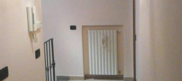 Вилла с 5 комнатами в Пеша, Италия № 167732 31