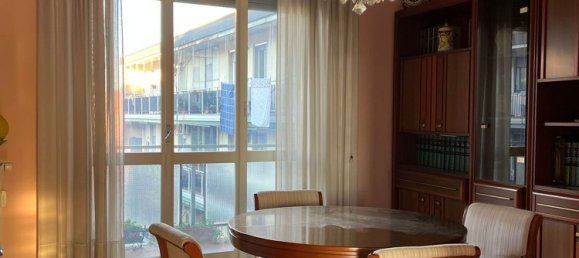 Квартира с 3 комнатами в Кремона, Италия № 193718 3