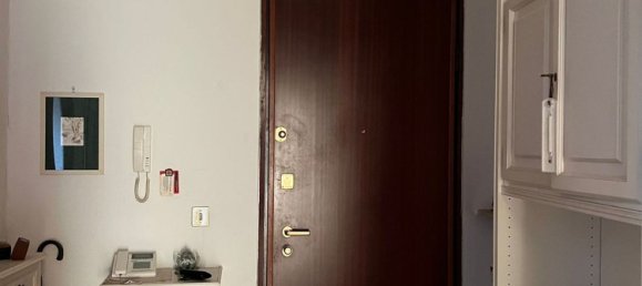 Квартира с 3 комнатами в Кремона, Италия № 193718 18