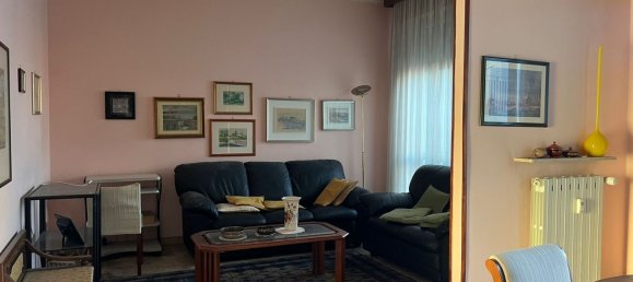 Квартира с 3 комнатами в Кремона, Италия № 193718 6