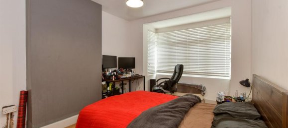 3 bedrooms House in Walthamstow, United Kingdom No. 4002 6