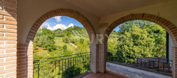 6 bedrooms House in Manciano, Italy No. 316847 3