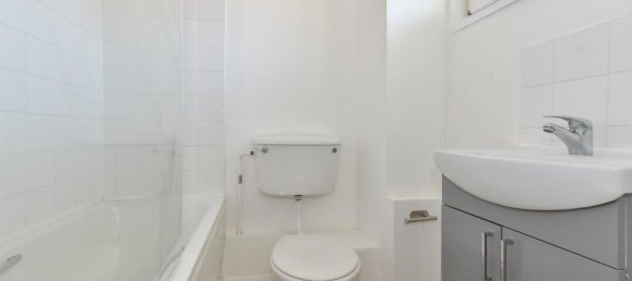 Studio in Essex, United Kingdom No. 4186 8