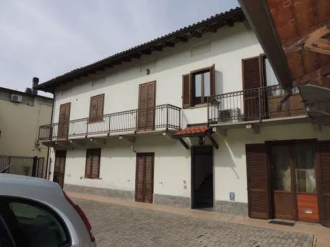 3-salle Duplex à Mortara, Italy No. 180051