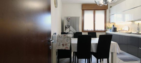 Apartamento de 3 dormitorios en Montecchio Maggiore, Italy No. 293852 34