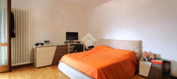 Apartamento de 3 dormitorios en Montecchio Maggiore, Italy No. 293852 14