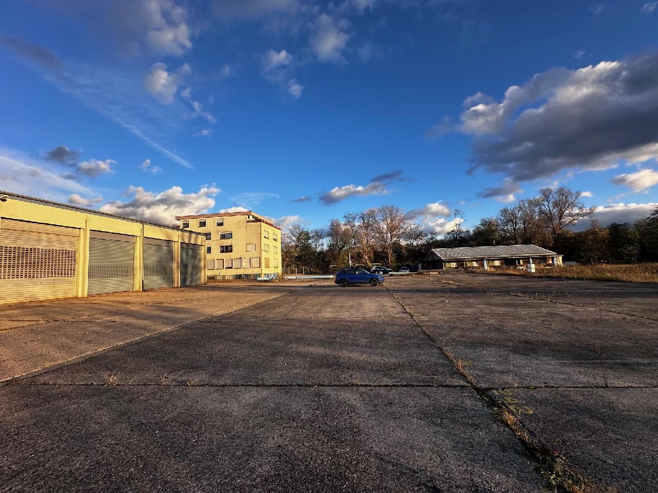 18800m² Building in Baden-Wurttemberg, Germany No. 59218