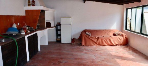 3 Schlafzimmer Haus in Corroios, Portugal, Nr. 298248 16