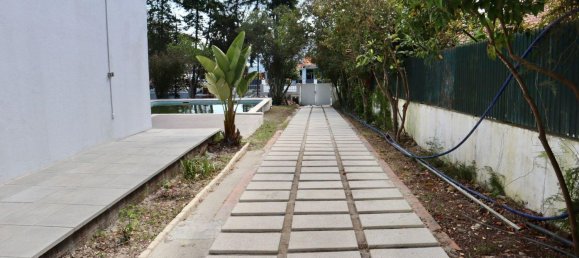 3 Schlafzimmer Haus in Corroios, Portugal, Nr. 298248 2