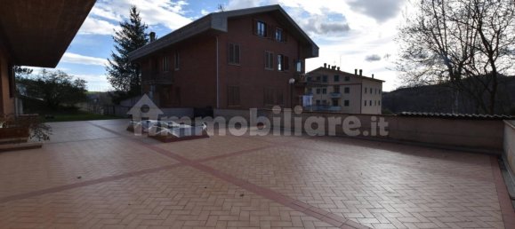 1 bedroom Apartment in Amandola, Italy No. 155234 4