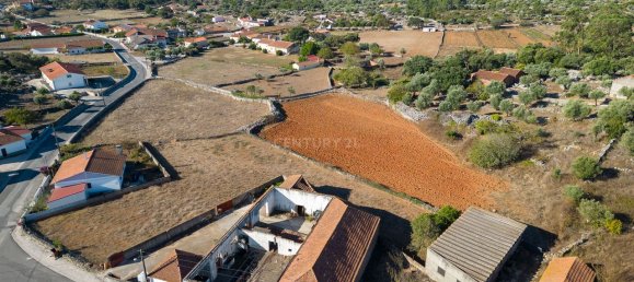 2120m² Land in Alcanena, Portugal No. 13383 3