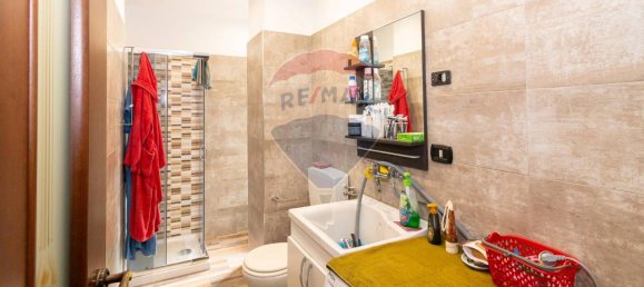 3 rooms Apartment in Belpasso, Italy No. 231017 20