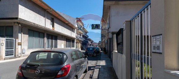 3 rooms Apartment in Belpasso, Italy No. 231017 38