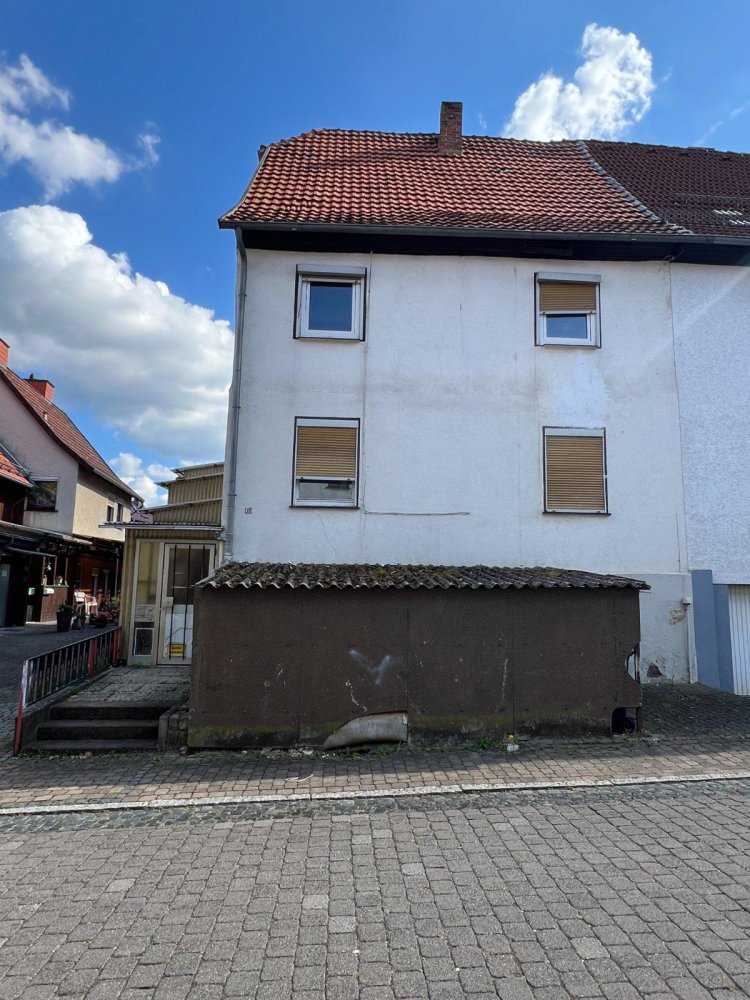 6 rooms Farm in Kassel, Germany No. 281698