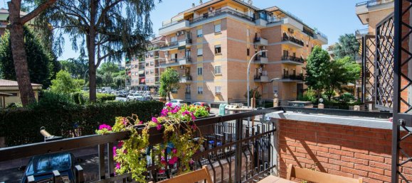 4 Schlafzimmer Wohnung in Rome, Italy, Nr. 360091 11