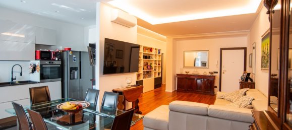 4 Schlafzimmer Wohnung in Rome, Italy, Nr. 360091 4