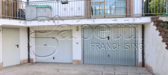 3 bedrooms Villa in Ferrara, Italy No. 340710 28