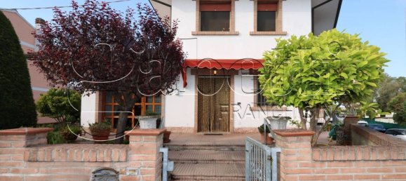 3 bedrooms Villa in Ferrara, Italy No. 340710 34