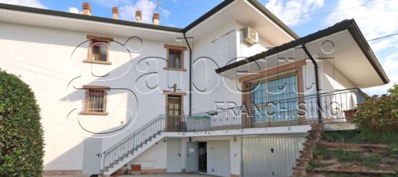 3 bedrooms Villa in Ferrara, Italy No. 340710 30