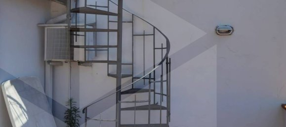 6 rooms House in Messina, Italy No. 25955 27