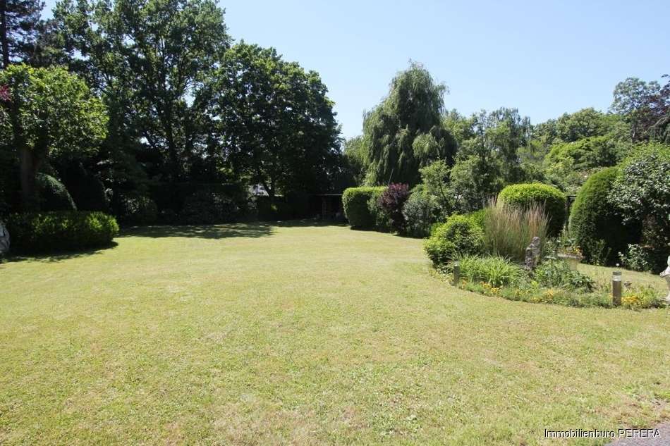 8 rooms House in Bonn, Germany No. 78185