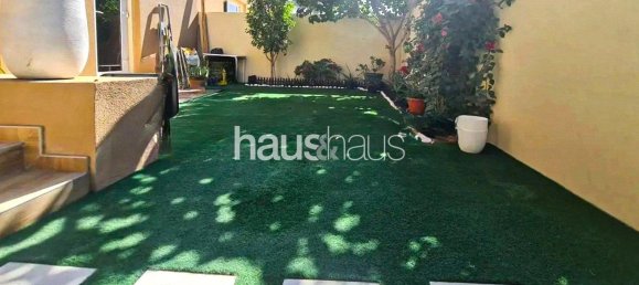 2 Schlafzimmer Villa in Dubai Land, UAE, Nr. 98774 2