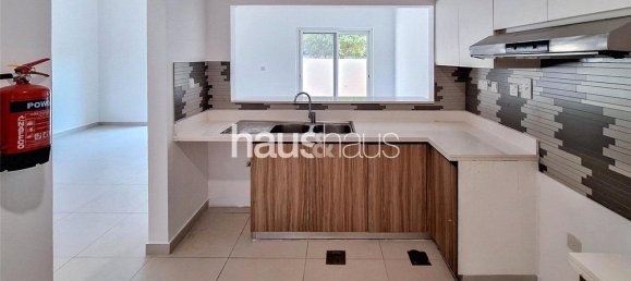 2 Schlafzimmer Villa in Dubai Land, UAE, Nr. 98774 6