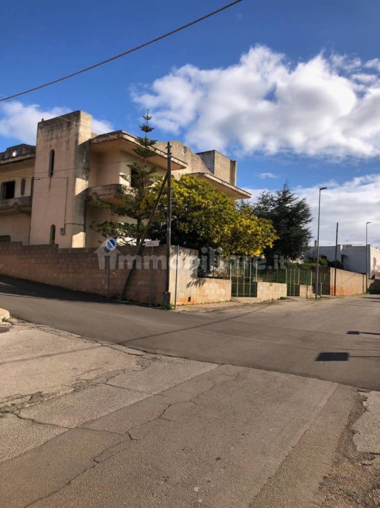 3 Schlafzimmer Villa in Salve, Italy, Nr. 254540