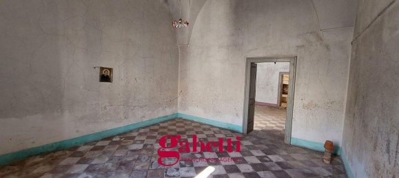 3 rooms House in Scorrano, Italy No. 165108 3