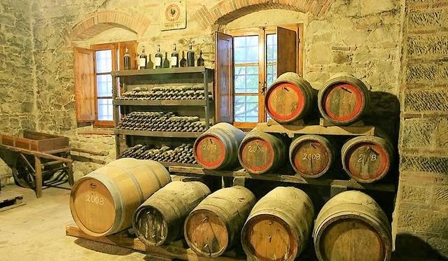 20 chambres Maison à Greve in Chianti, Italy No. 316895