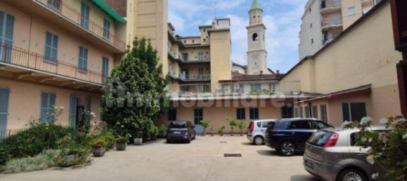 Здание 2251м² в Турин, Италия № 288780 3