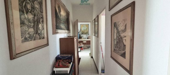 3 bedrooms Apartment in Milan, Italy No. 357802 23