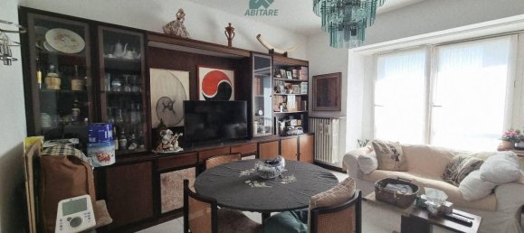 3 bedrooms Apartment in Milan, Italy No. 357802 4