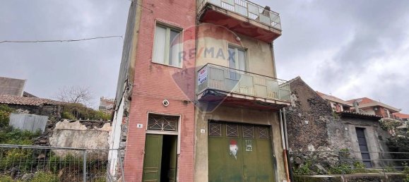 5 Schlafzimmer Haus in Belpasso, Italy, Nr. 115402 2