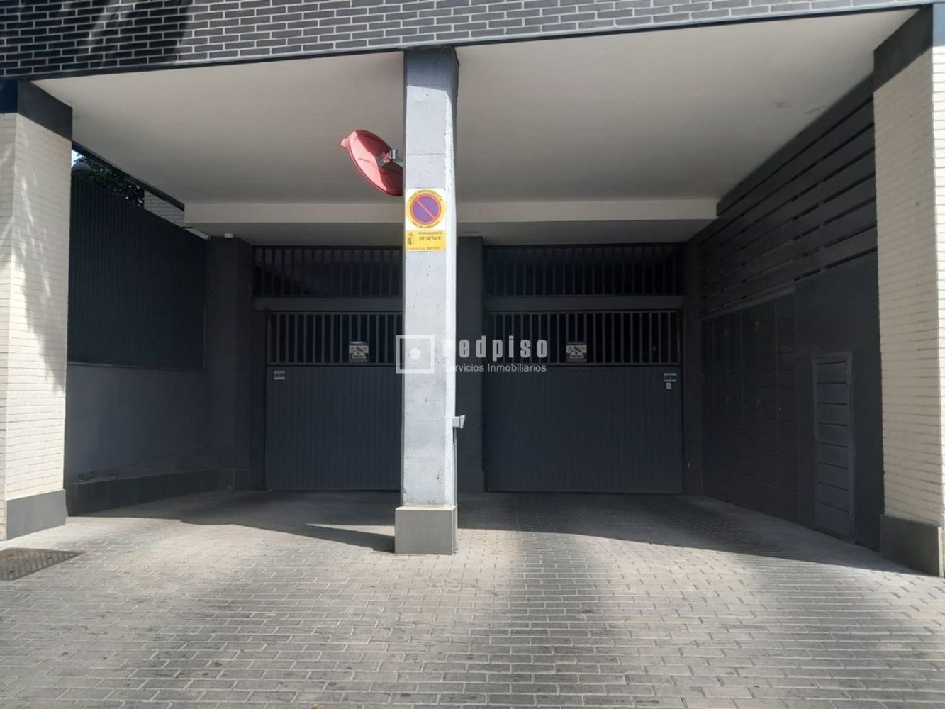 Garage in Getafe, Spain 15m², Nr. 256674