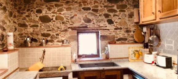 2 Schlafzimmer Stadthaus in Borgo a Mozzano, Italy, Nr. 386273 6