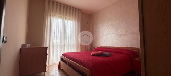Apartamento de 4 divisões em Montalto Uffugo, Italy N.º 24422 25