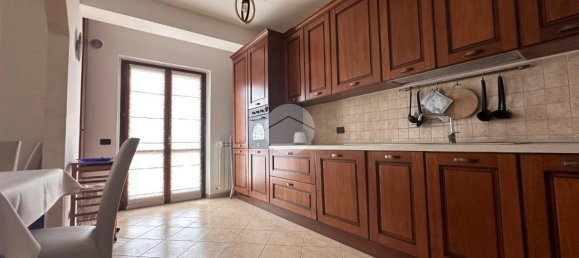 Apartamento de 4 divisões em Montalto Uffugo, Italy N.º 24422 17