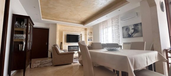 Apartamento de 4 divisões em Montalto Uffugo, Italy N.º 24422 13