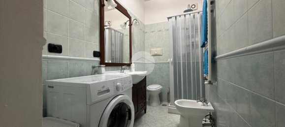 Apartamento de 4 divisões em Montalto Uffugo, Italy N.º 24422 31