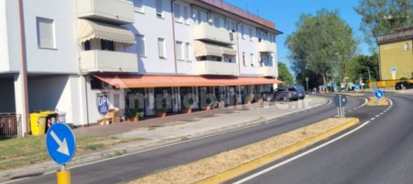 4 rooms Commercial property in Rovigo, Italy No. 281952 3