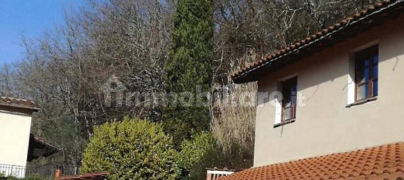 Здание с 5 комнатами в Кастельфранко Пьяндиско, Италия № 298191 9