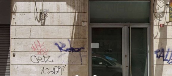 54m² Commercial property in Catania, Italy No. 43842 2