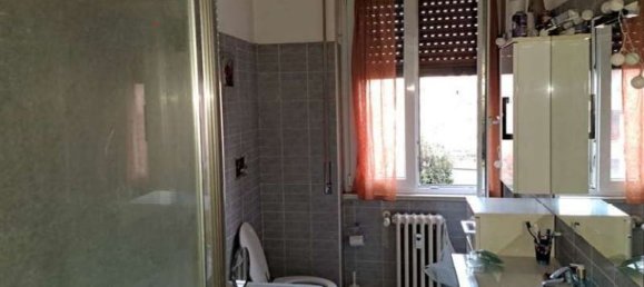 2 rooms Apartment in Cerro Maggiore, Italy No. 220876 5