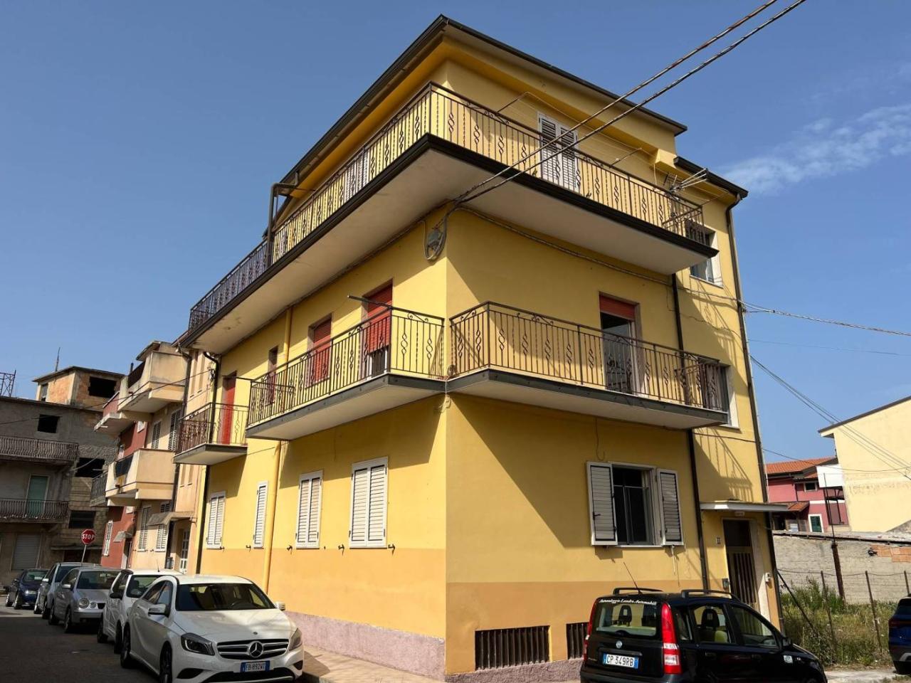 11 rooms House in Briatico, Italy No. 155819